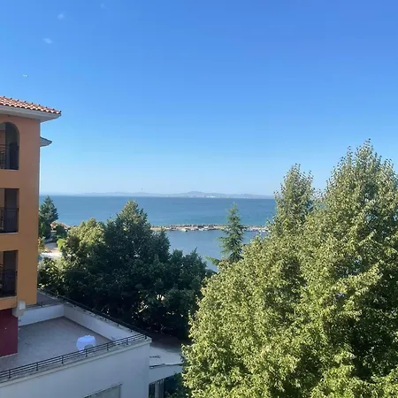 Marina Cape Sky View Lux In Aheloy