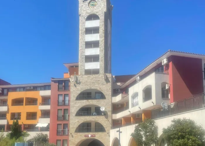 Marina Cape Sky View Lux In *