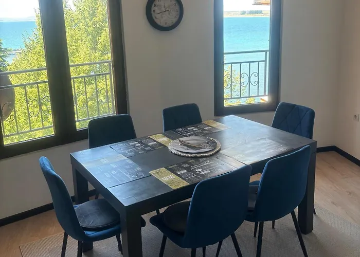 Marina Cape Sky View Lux In Apartman *