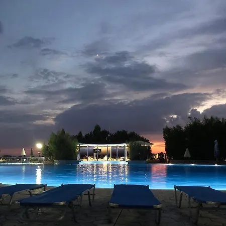 Apartmán Marina Cape Sky View Lux In *