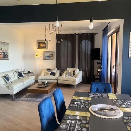 Marina Cape Sky View Lux In *