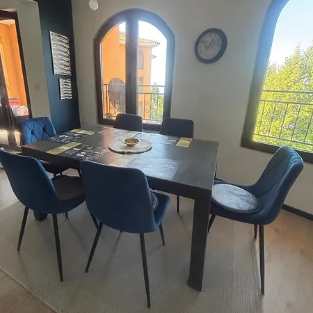 Marina Cape Sky View Lux In أهيلوي