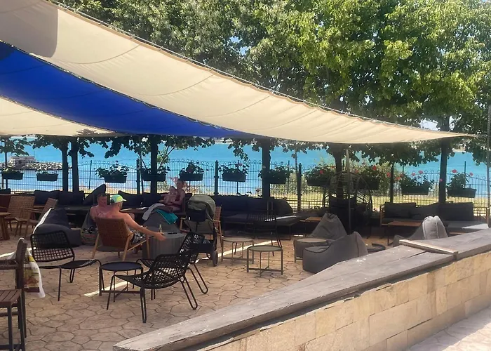 Marina Cape Sky View Lux In Апартамент Ахелой