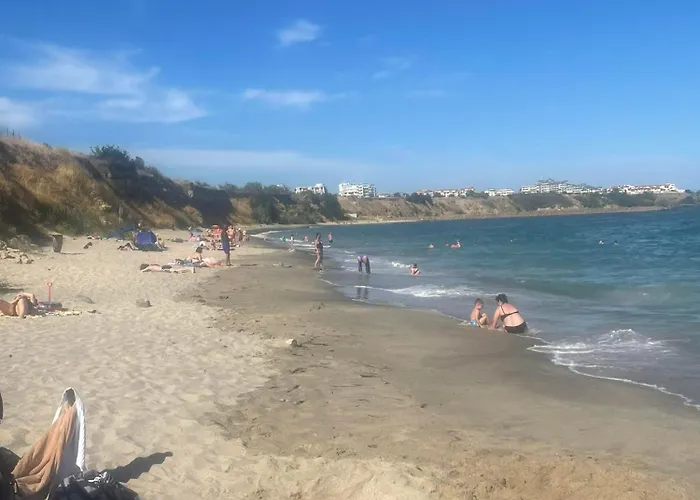 Апартамент Marina Cape Sky View Lux In Ахелой