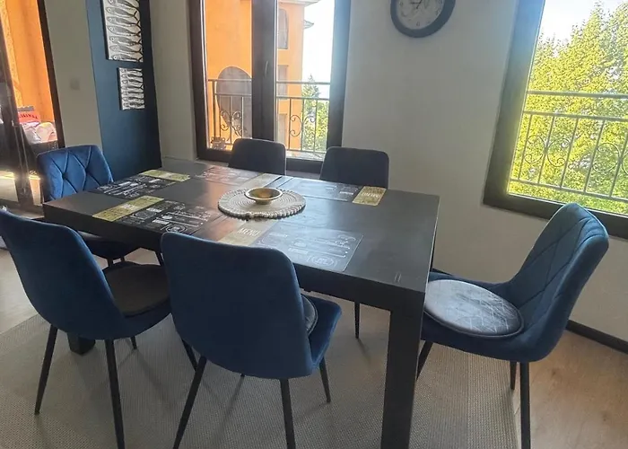 Marina Cape Sky View Lux In Ахелой